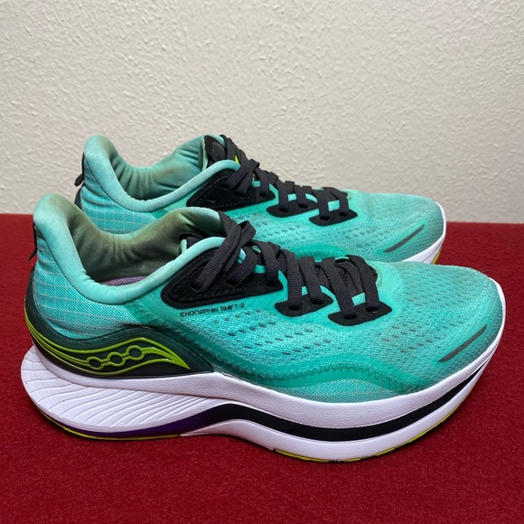 Saucony Womens Endorphin Shift 2 Size 7 - Picture 2 of 6